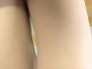 【淫荡少女】性爱直播上无套内射_爸爸不要操了小穴要受不了了