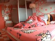 美乳大胸漂亮美女和男友外地旅游酒店激烈啪啪时被偷拍,看场面2人很饥渴,男说：你一直在上面是你在奸我